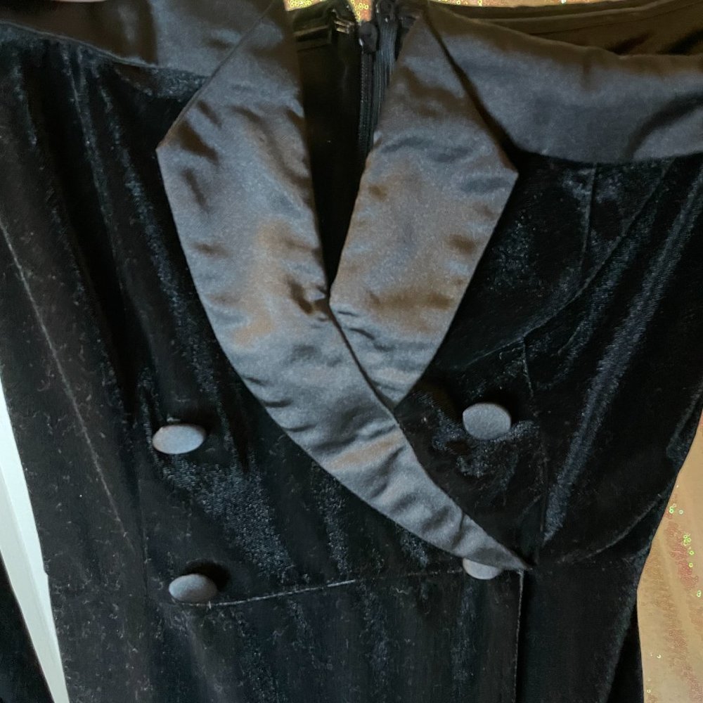 NWT Superdown Velvet Blazer Dress - Picture 6 of 10